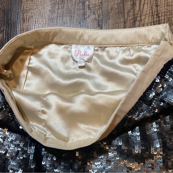 Adorable Parker Black Sequin Faux Wrap Mini-Skirt! - small - Picture 2 of 4